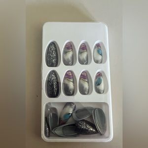 Almond shape gorgeous purple and blue press on nails